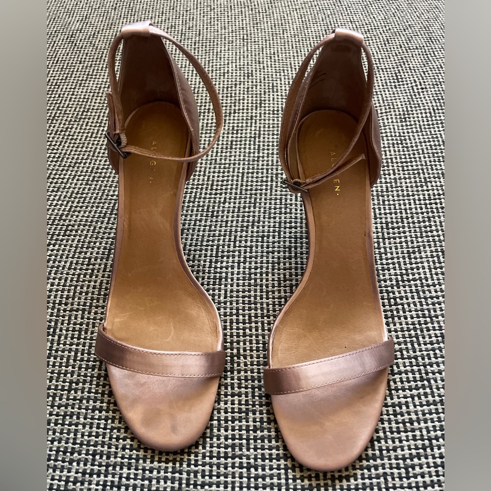 Halogen Women's Satin Blush Pink Heels